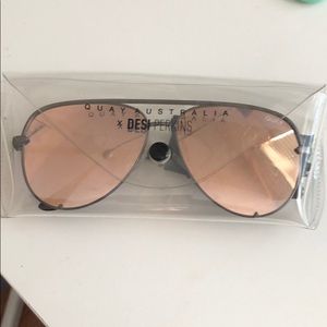 Rose gold HIGHKEY quay. Desi Perkins